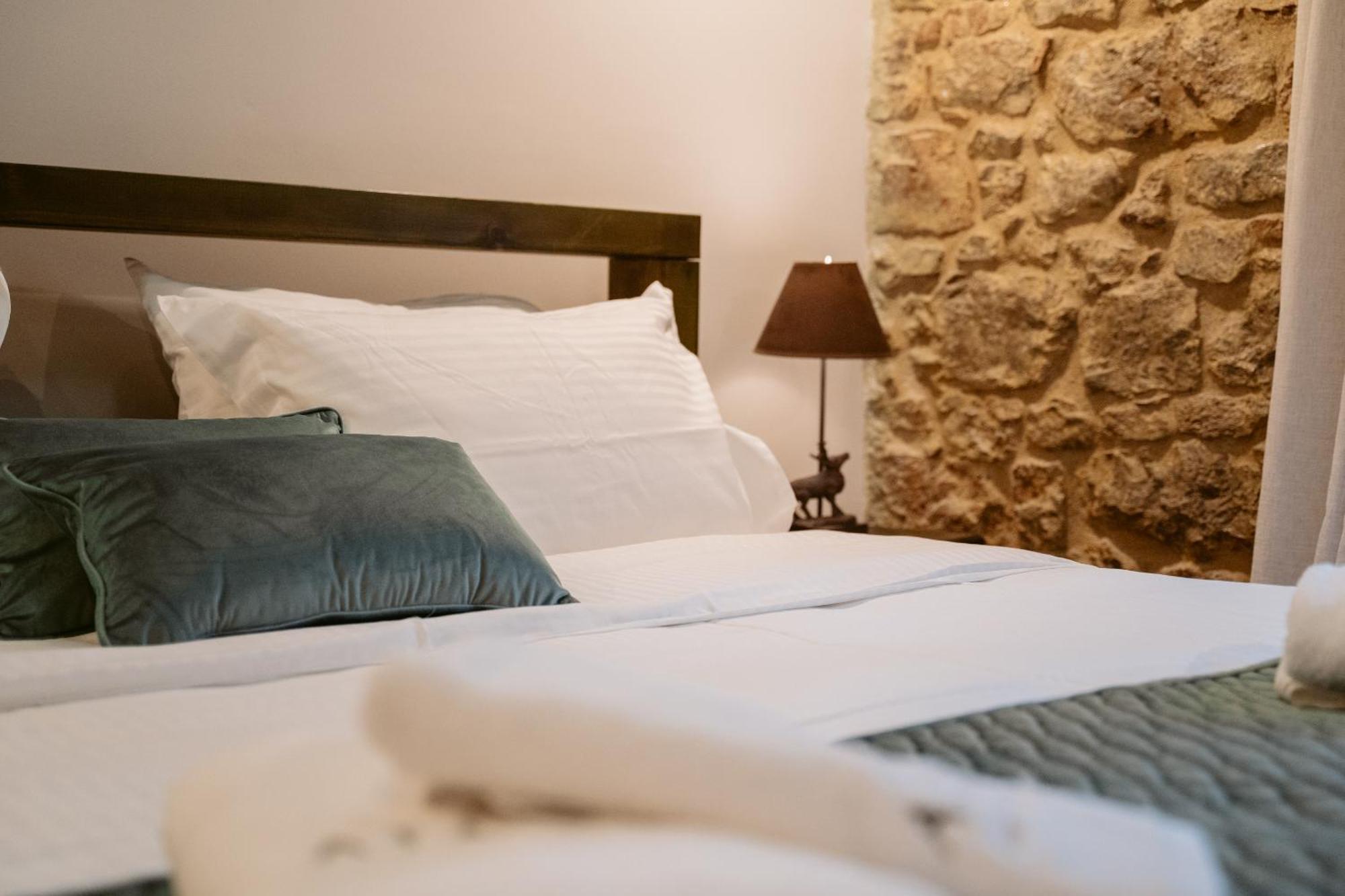 Afanos Guesthouse アラコバ エクステリア 写真