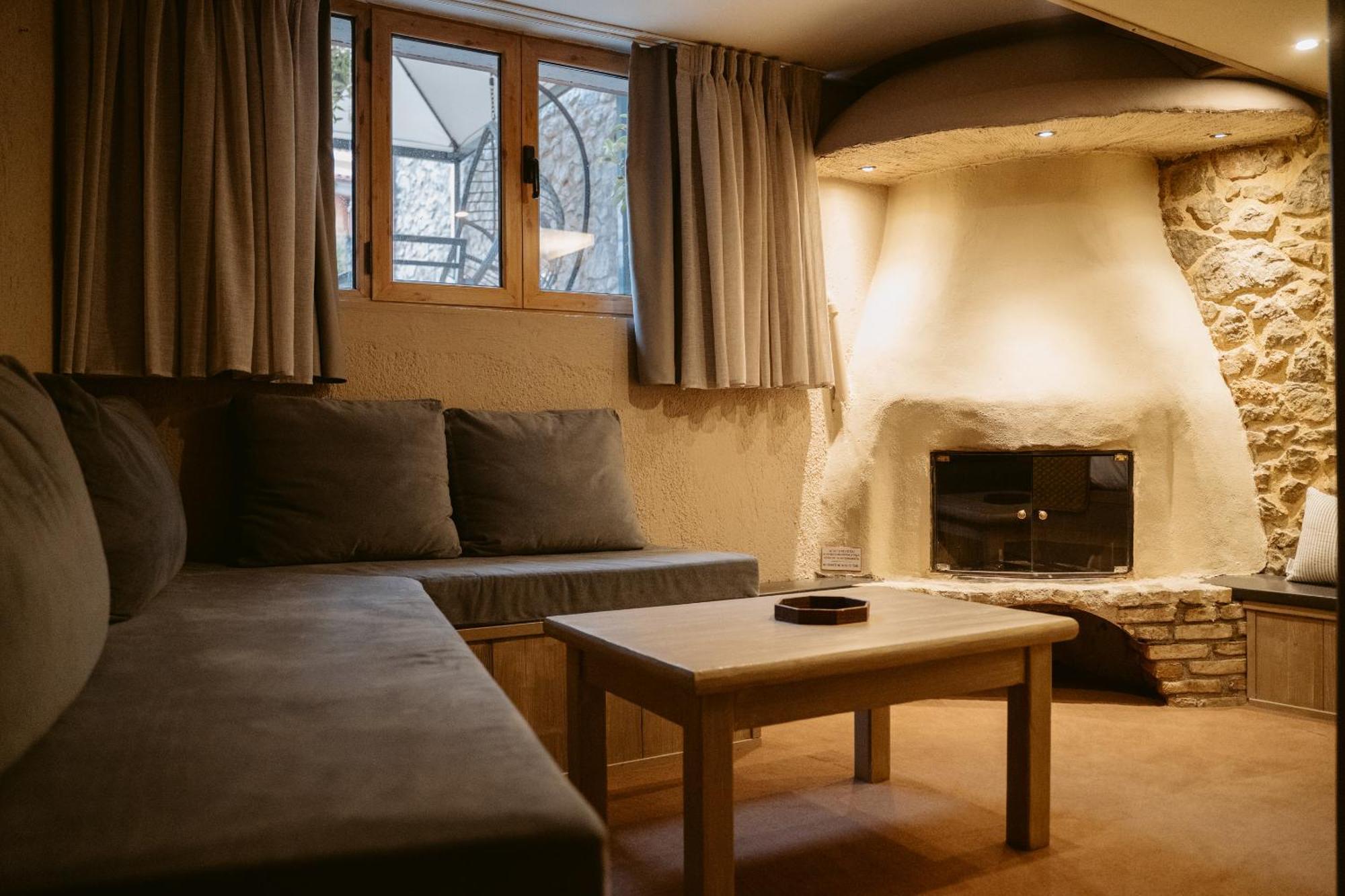 Afanos Guesthouse アラコバ 部屋 写真