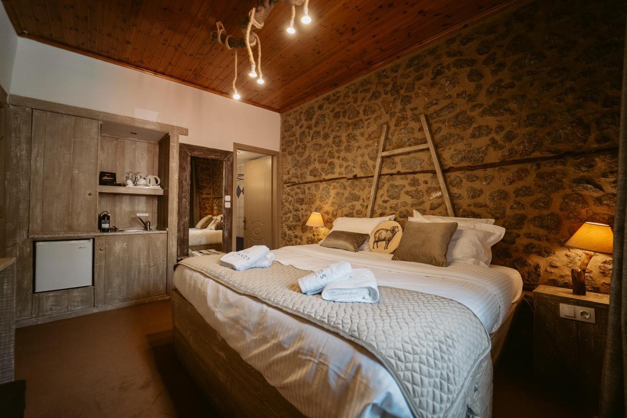 Afanos Guesthouse アラコバ 部屋 写真